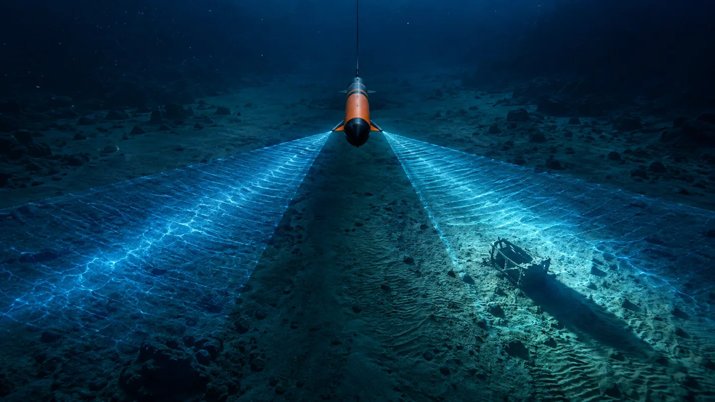 Side-Scan Sonar Fundamentals & Practical Survey Workflow